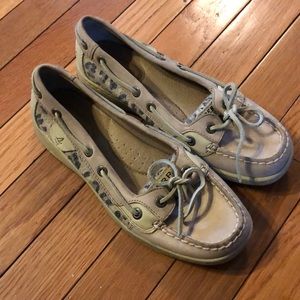 Leopard print Sperrys
